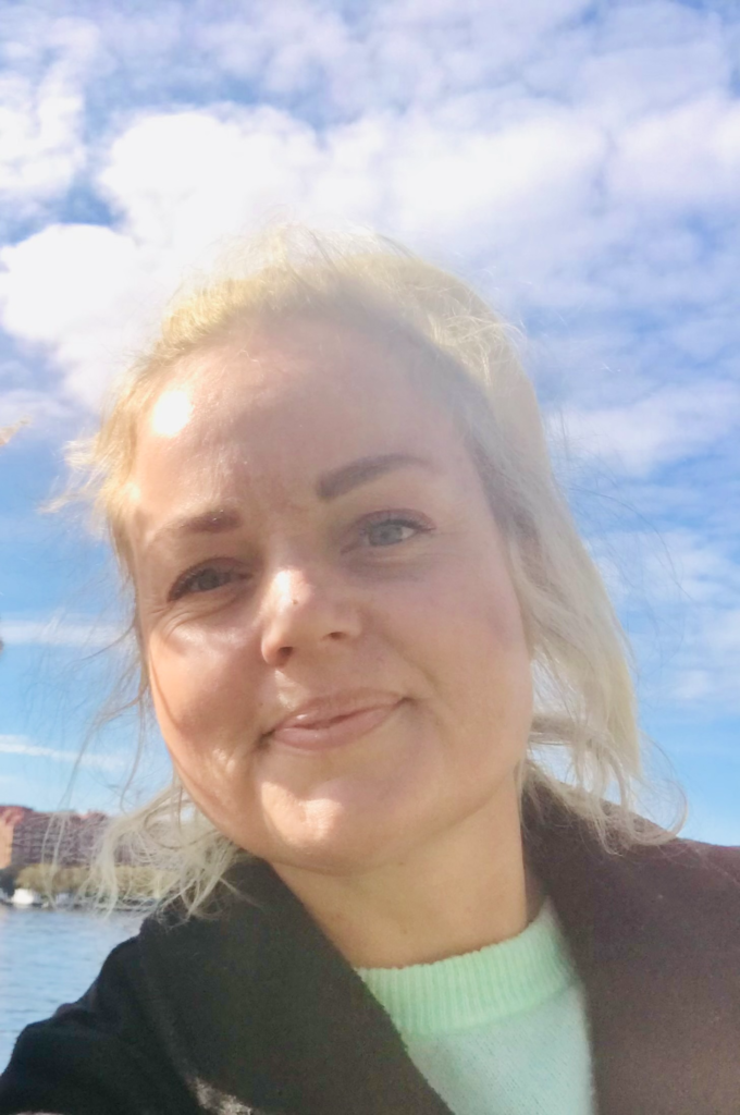Sara Berglind débute à l'ENIT