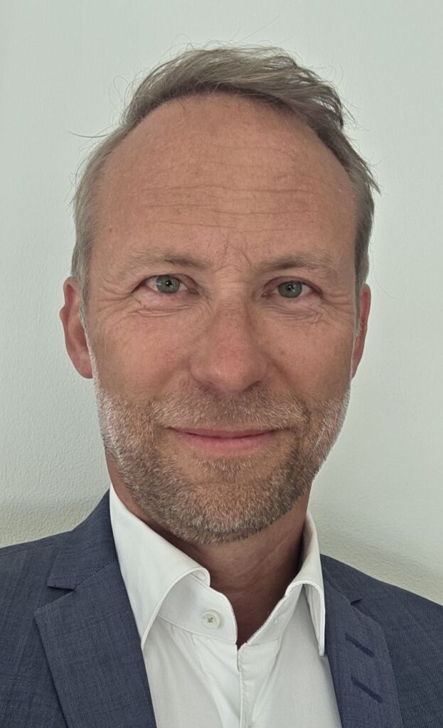 Rikard Ellbrant rejoint ENIT au poste de chargé de clientèle senior